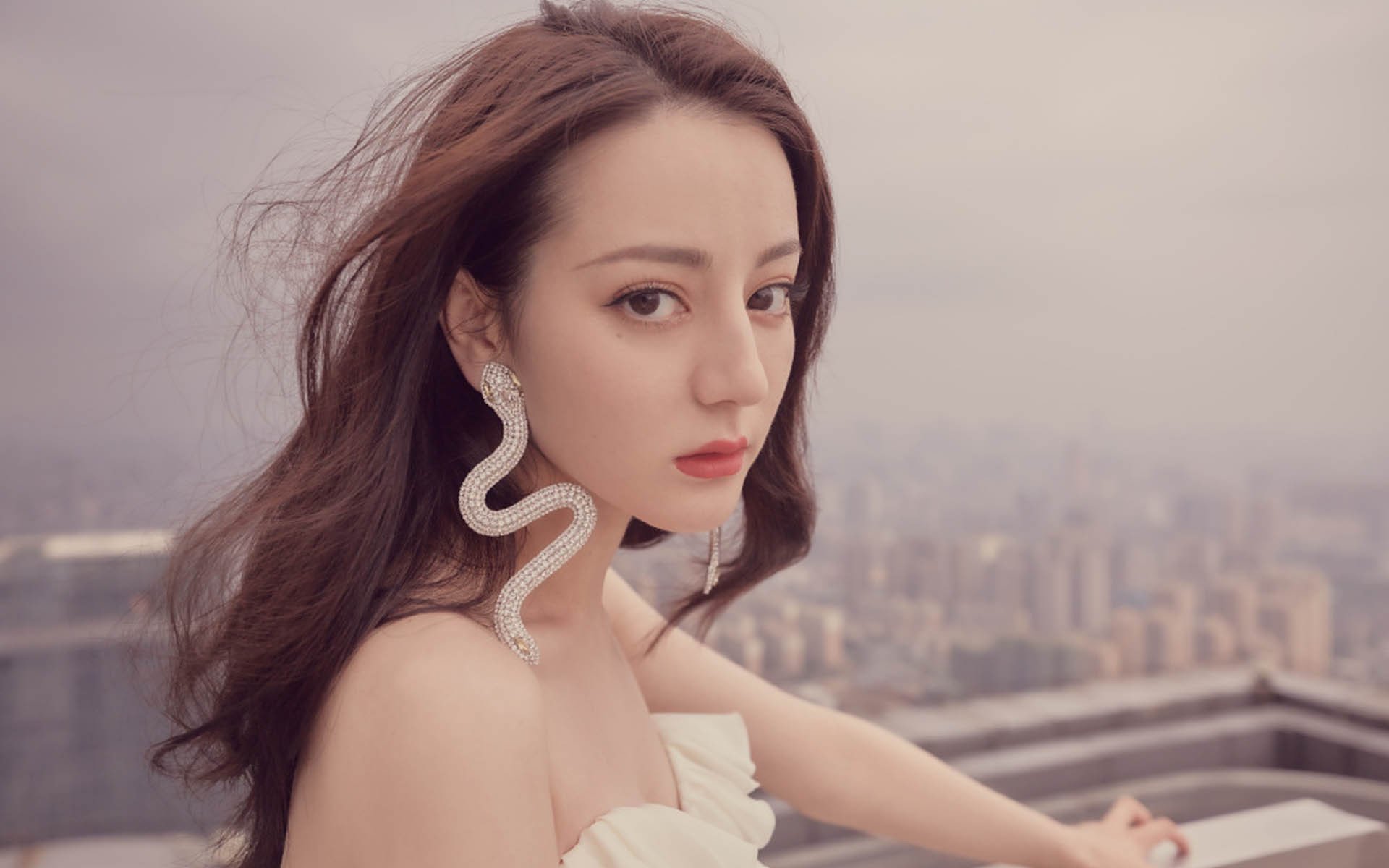 中国香港队的未来方向：如何通过团体赛事培养更强的团队意识，香港队是什么意思
